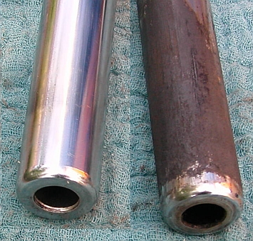 Nahaufnahme des korrodierten Tauchrohrs im Seitenvergleich