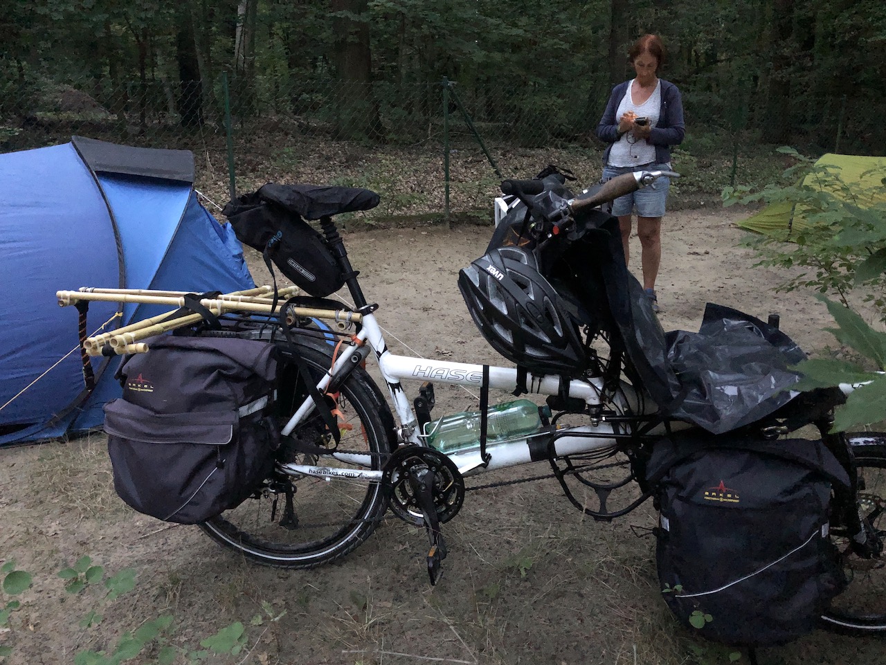Auf dem Zeltplatz Bürgerablage