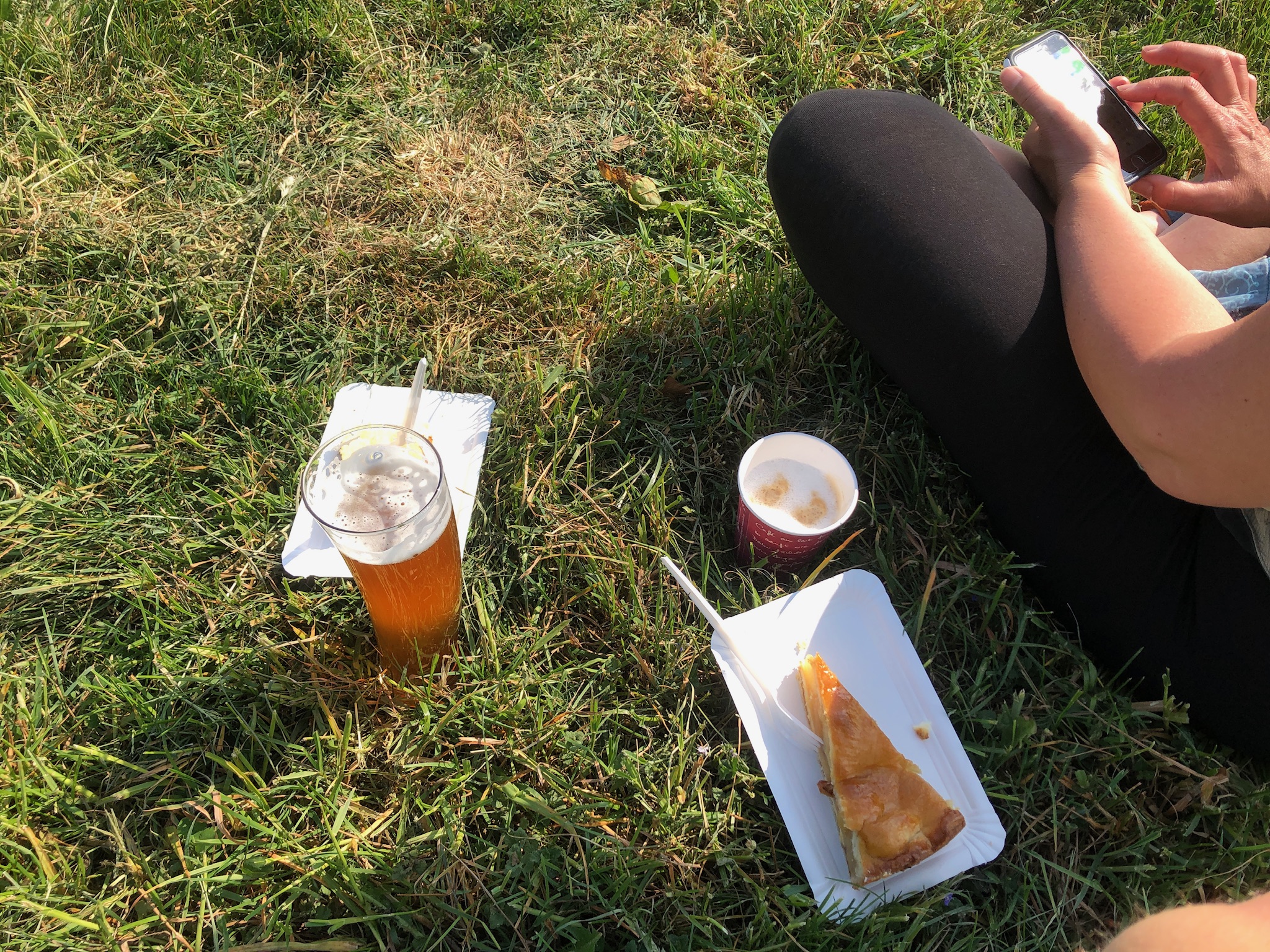 Der erste Kuchen im Café seit 6 Wochen