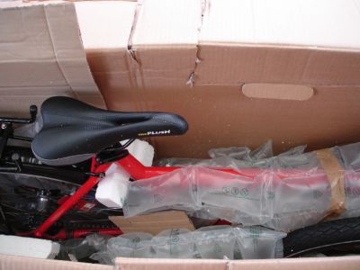 Detail von oben in der offenen Kiste