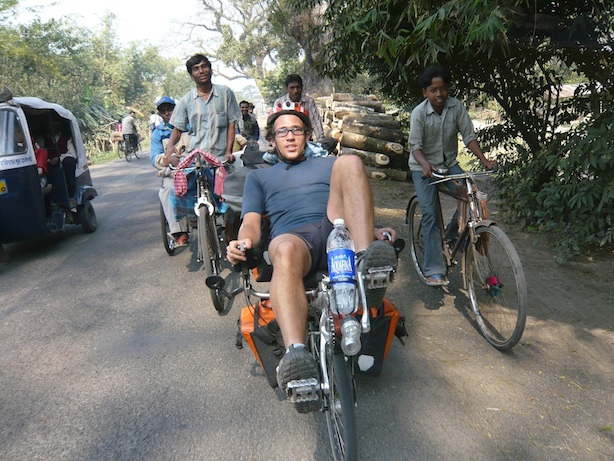 An der Grenze zu Bangladesh in Indien