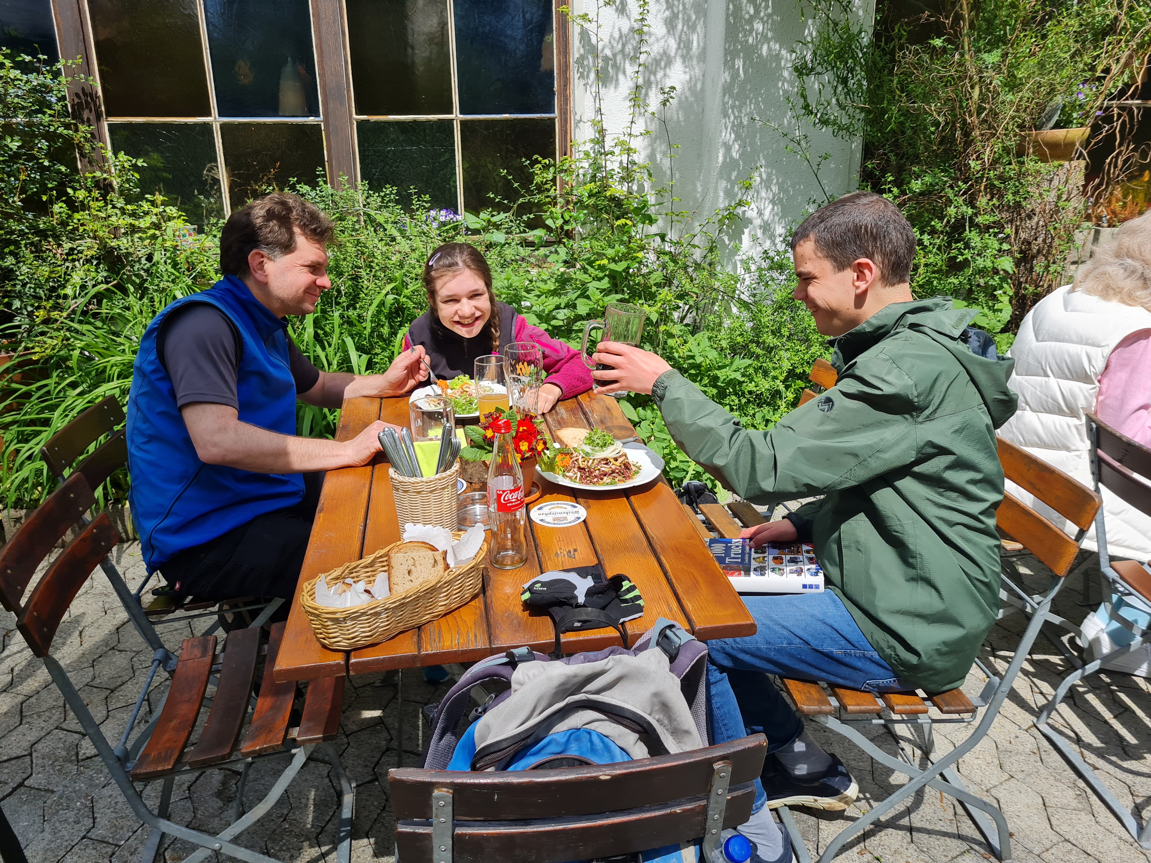 Im Biergarten der Zachersmühle