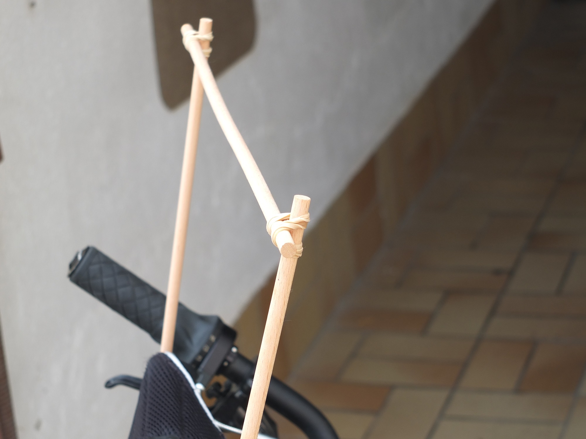 Gummibefestigung zum schnellen Auf- und Abbau