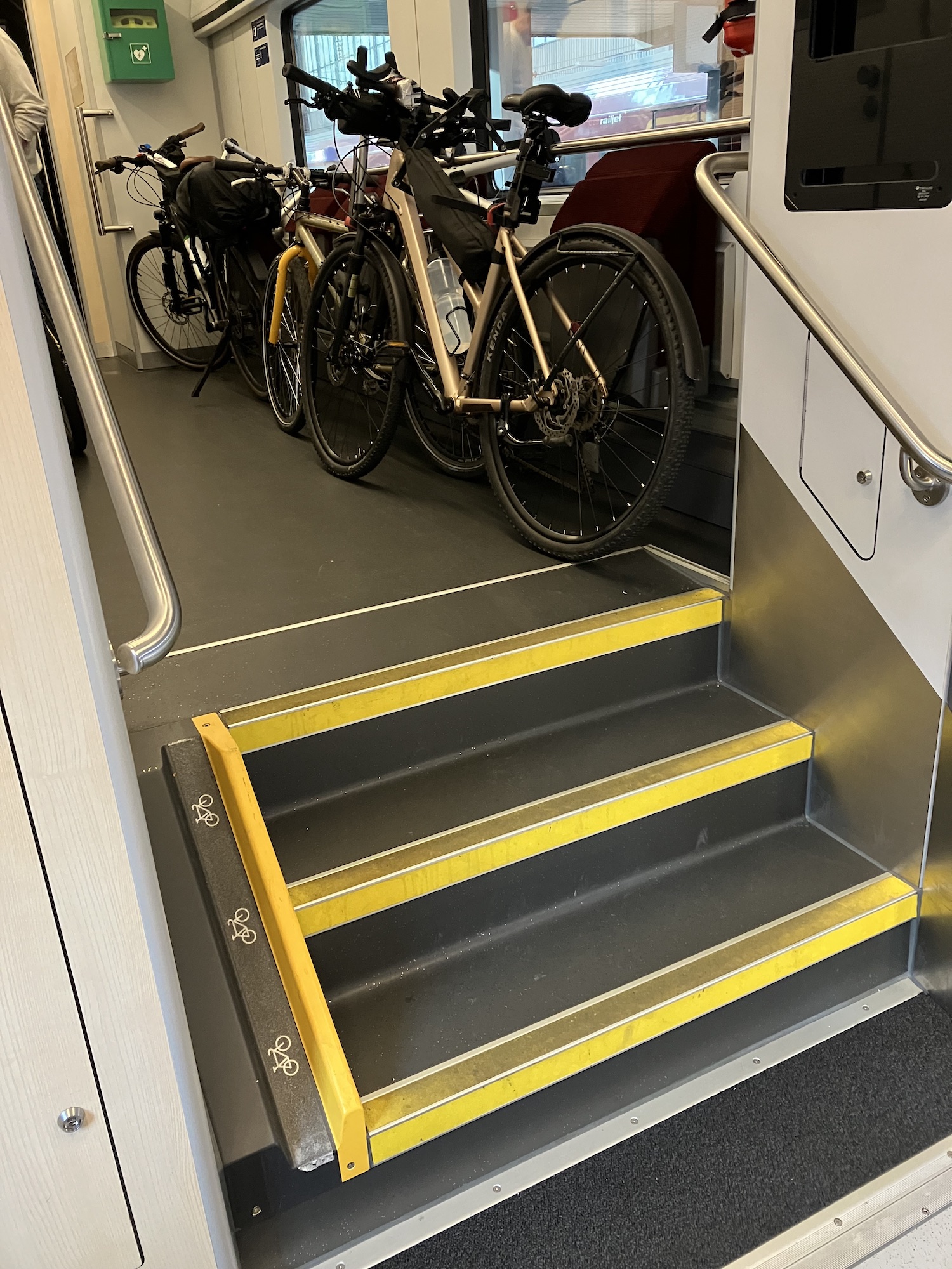 Dann eine Treppe