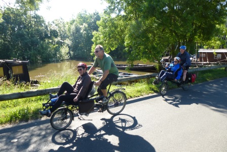 Drei Pinos a.d. Loire (eines hinter der Kamera...)