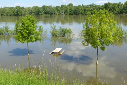 Land unter a.d. Loire