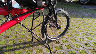 montierter, normaler Ständer