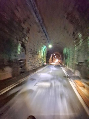 Licht am Ende des Tunnels .jpg